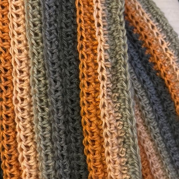 “Winter Sunset” A scarf just as unique as you are and made by hand in the U… - Picture 3 of 4